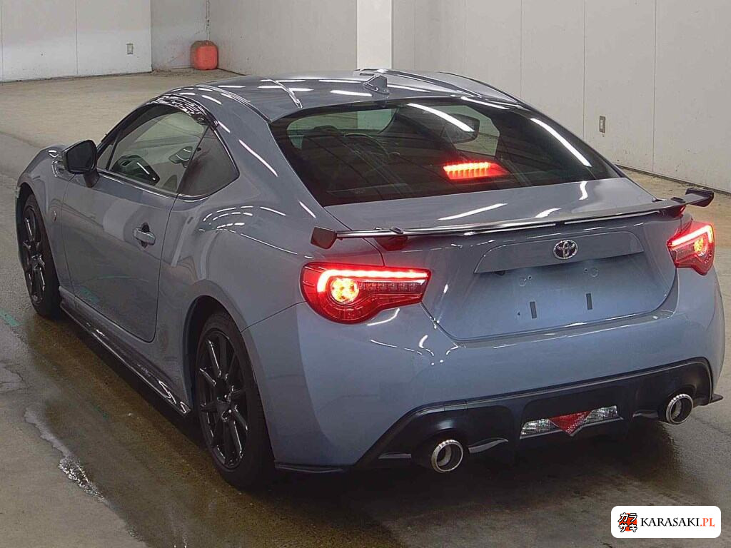Toyota 86 2017 z aukcji japońskiej