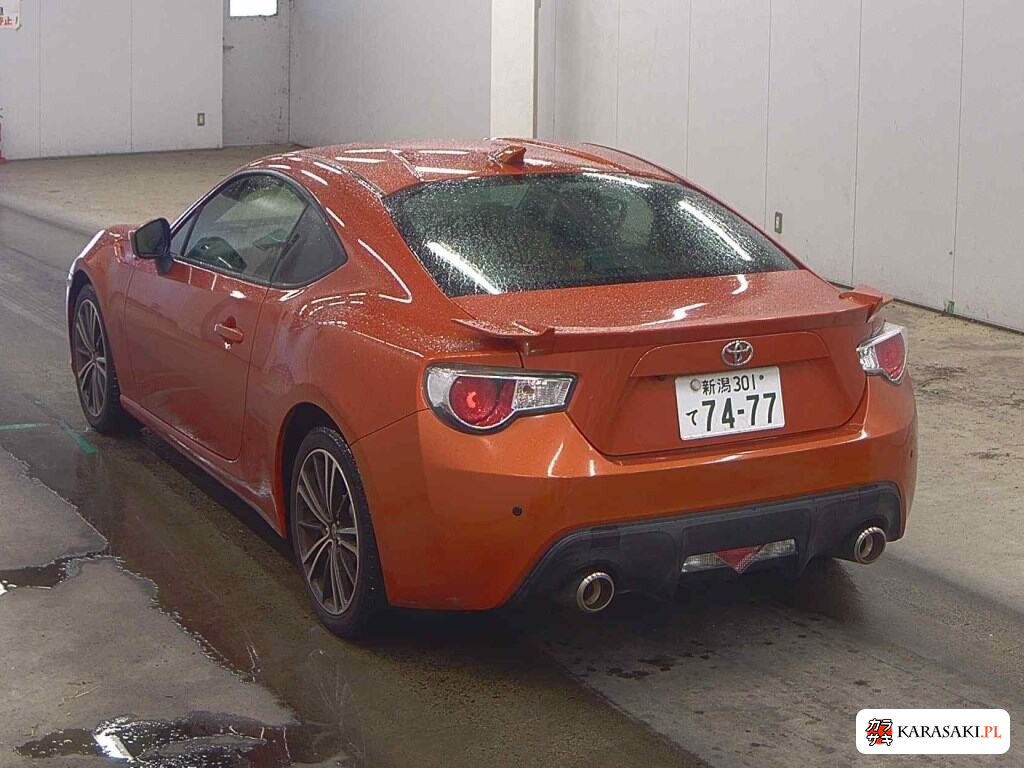 Toyota 86 2012 z aukcji japońskiej