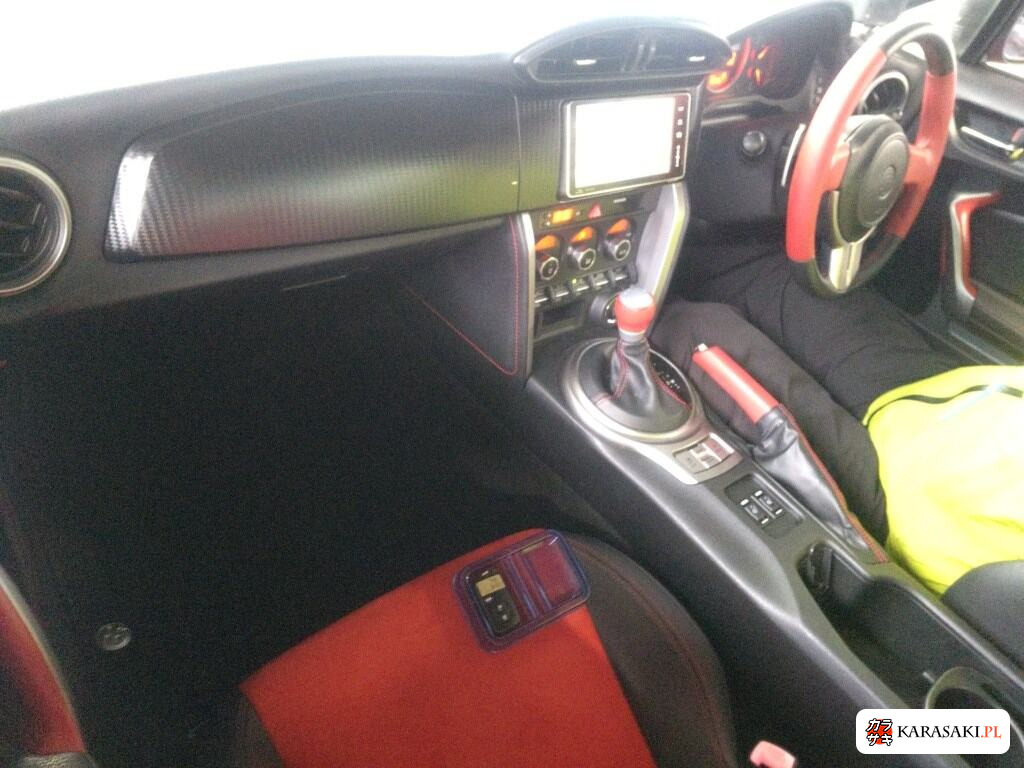 Toyota 86 2012 z aukcji japońskiej