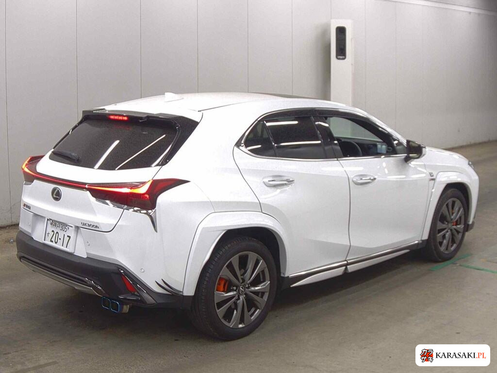 Lexus Ux 2025 z aukcji japońskiej