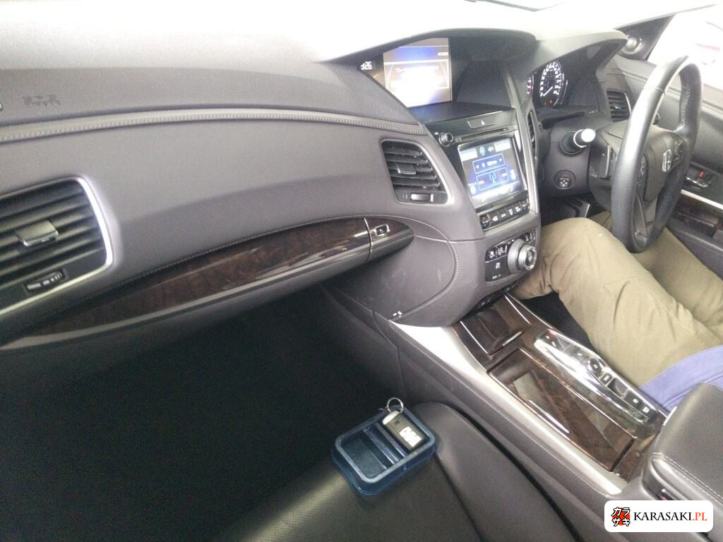 Honda Legend 2015 z aukcji japońskiej