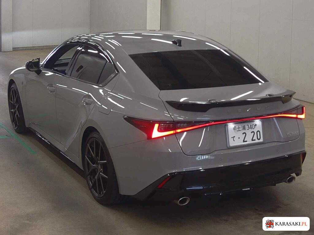 Lexus Is 2026 з японського аукціону