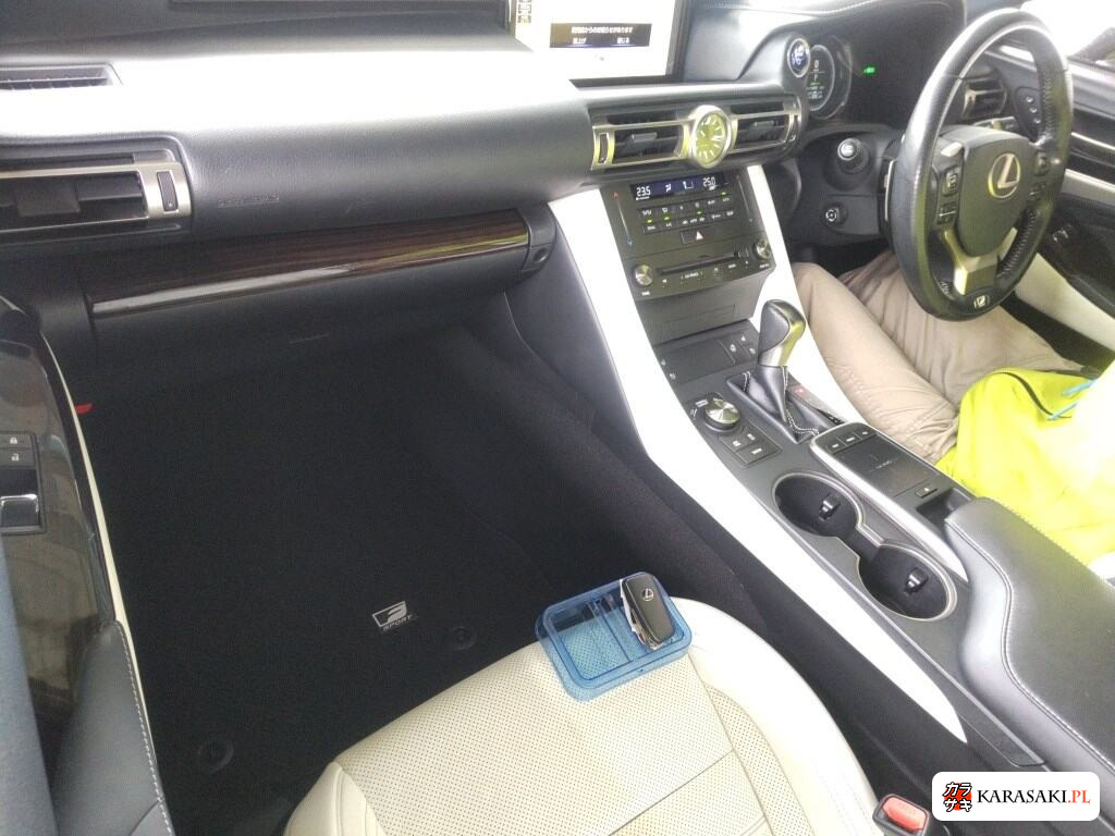 Lexus RC 2019 z aukcji japońskiej