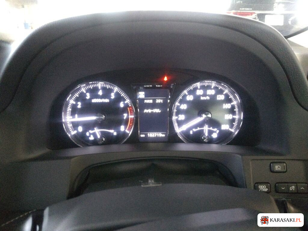 Toyota Crown 2017 z aukcji japońskiej