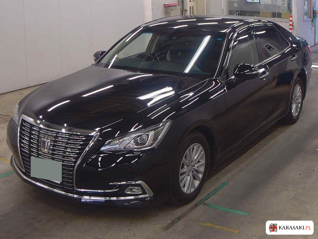Toyota Crown 2017 z aukcji japońskiej