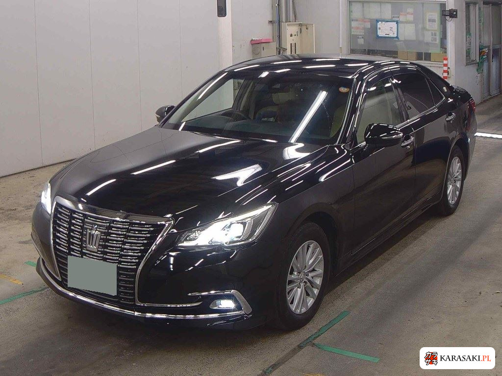 Toyota Crown 2016 z aukcji japońskiej
