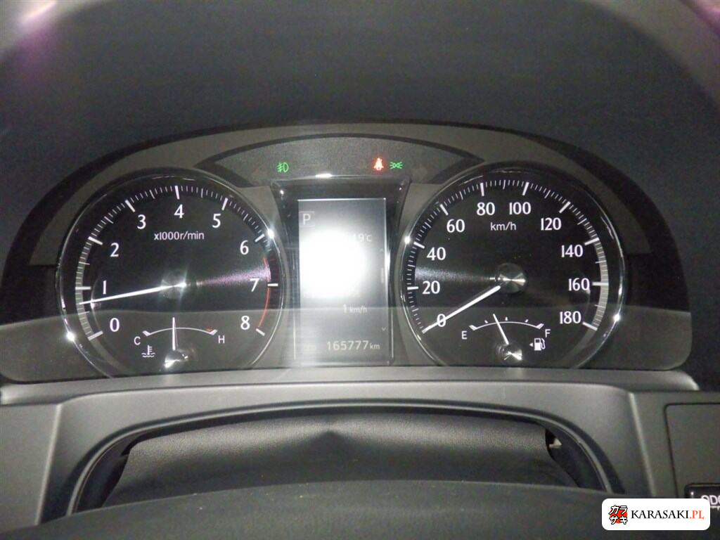 Toyota Crown 2016 z aukcji japońskiej