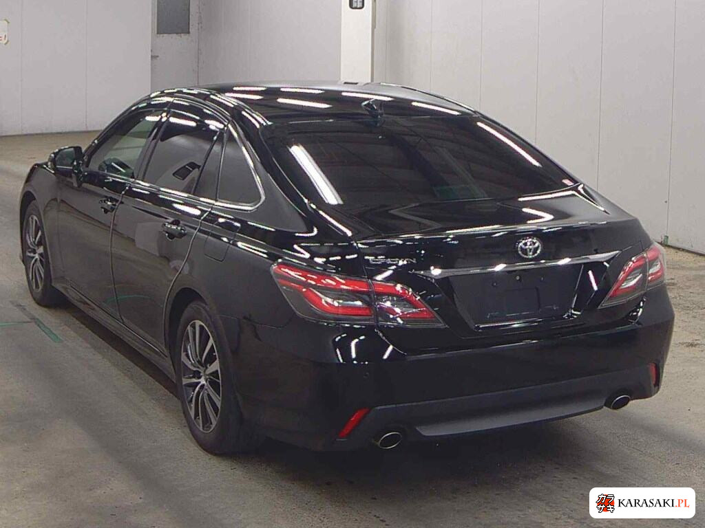 Toyota Crown 2019 z aukcji japońskiej