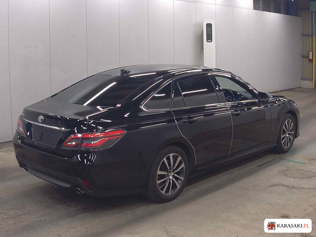 Toyota Crown 2019 z aukcji japońskiej