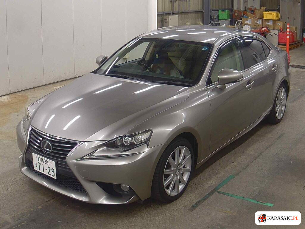 Lexus Is 2013 z aukcji japońskiej