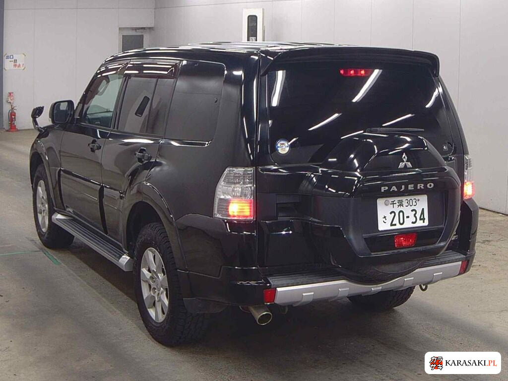 Mitsubishi Pajero 2015 z aukcji japońskiej