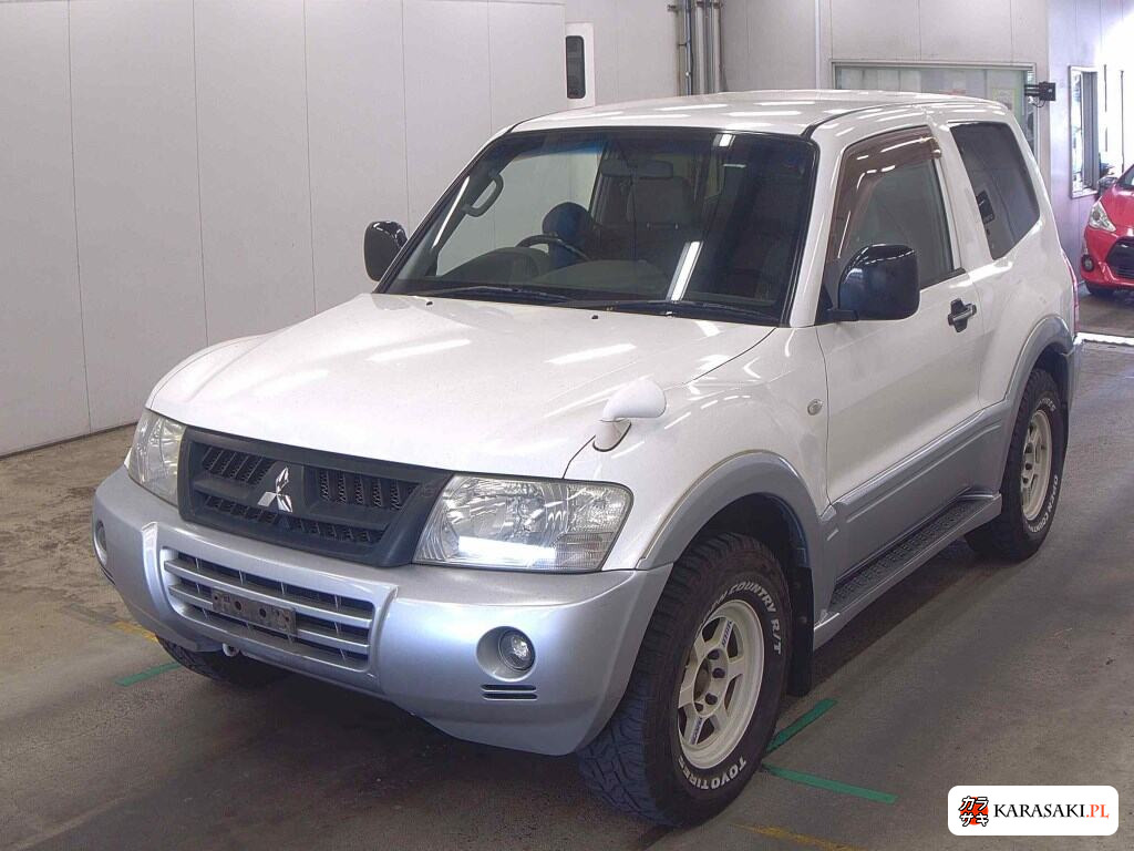 Mitsubishi Pajero 2004 z aukcji japońskiej