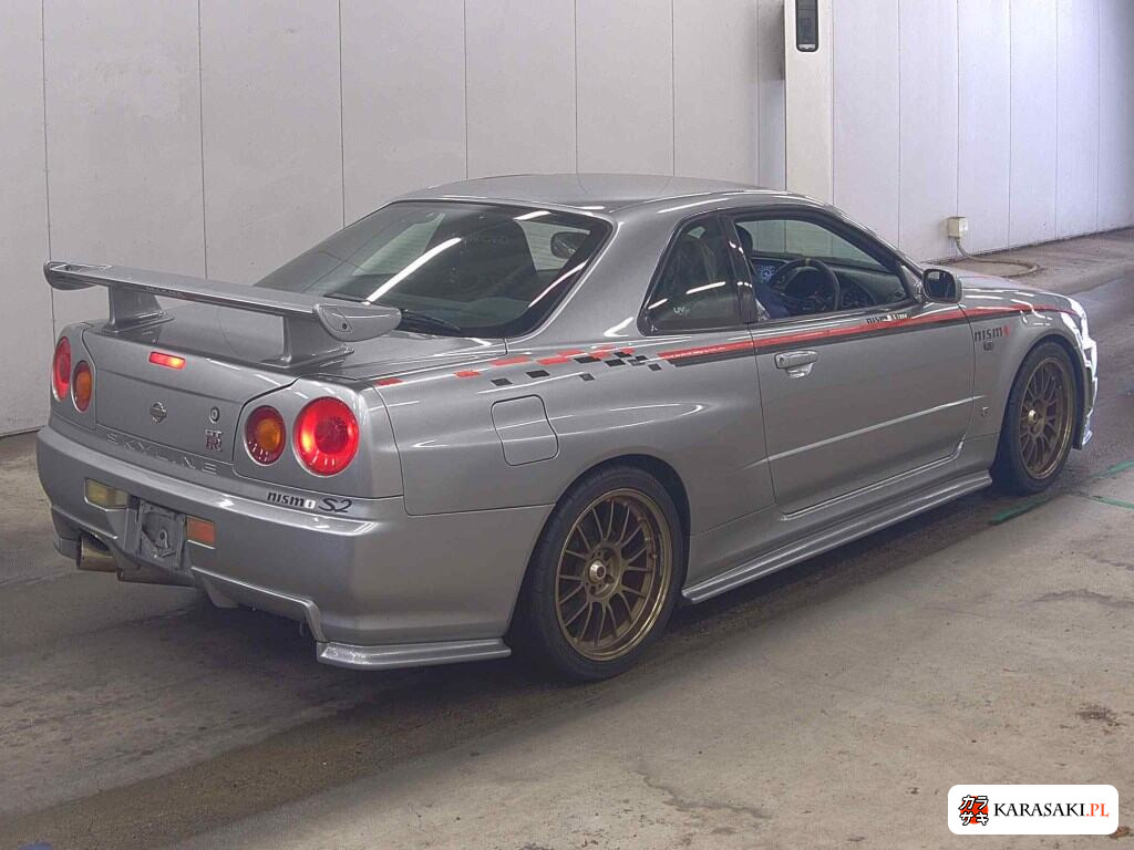 Nissan Skyline 1999 z aukcji japońskiej