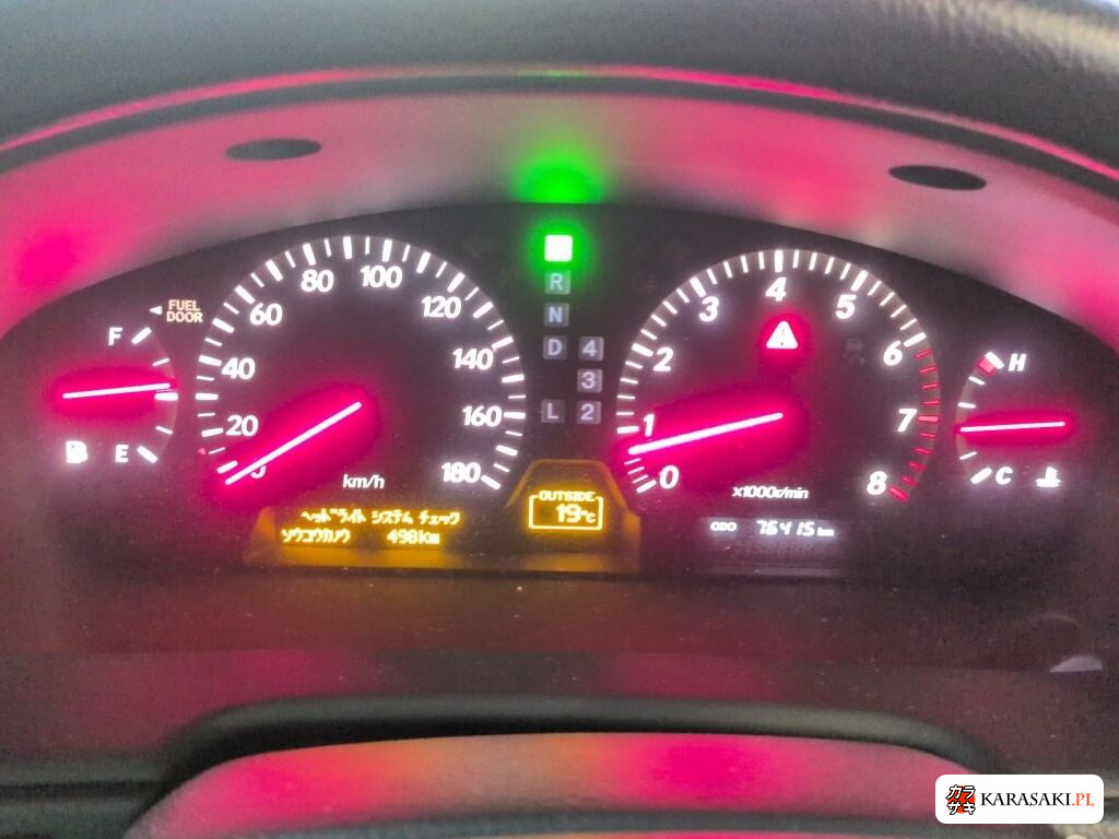 Toyota Celsior 2001 z aukcji japońskiej
