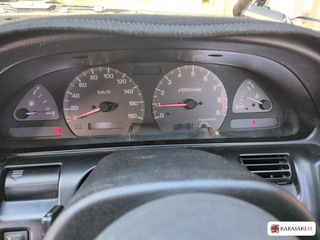 Nissan 180SX 1996 z aukcji japońskiej