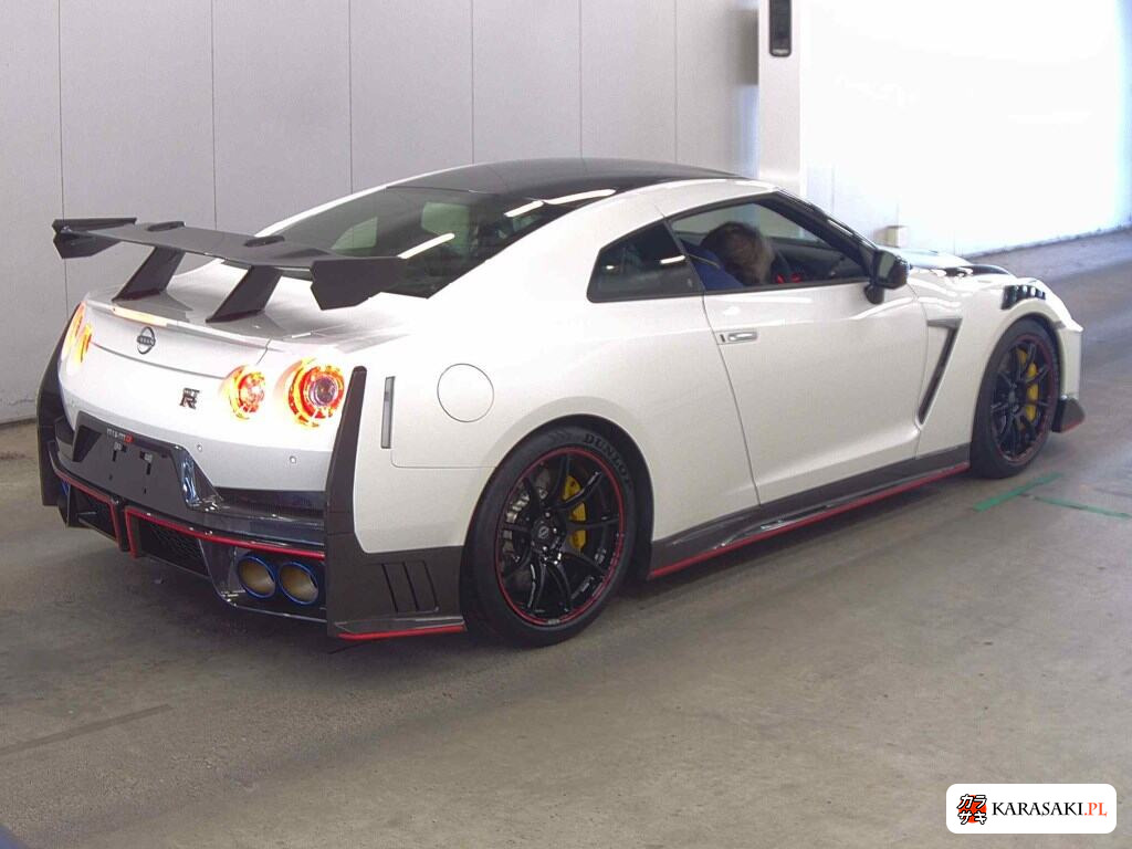 Nissan GT-R 2023 z aukcji japońskiej