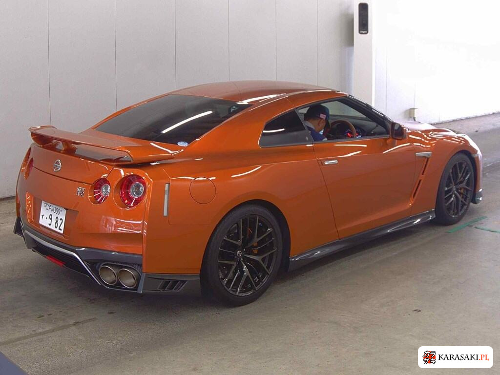 Nissan GT-R 2017 z aukcji japońskiej