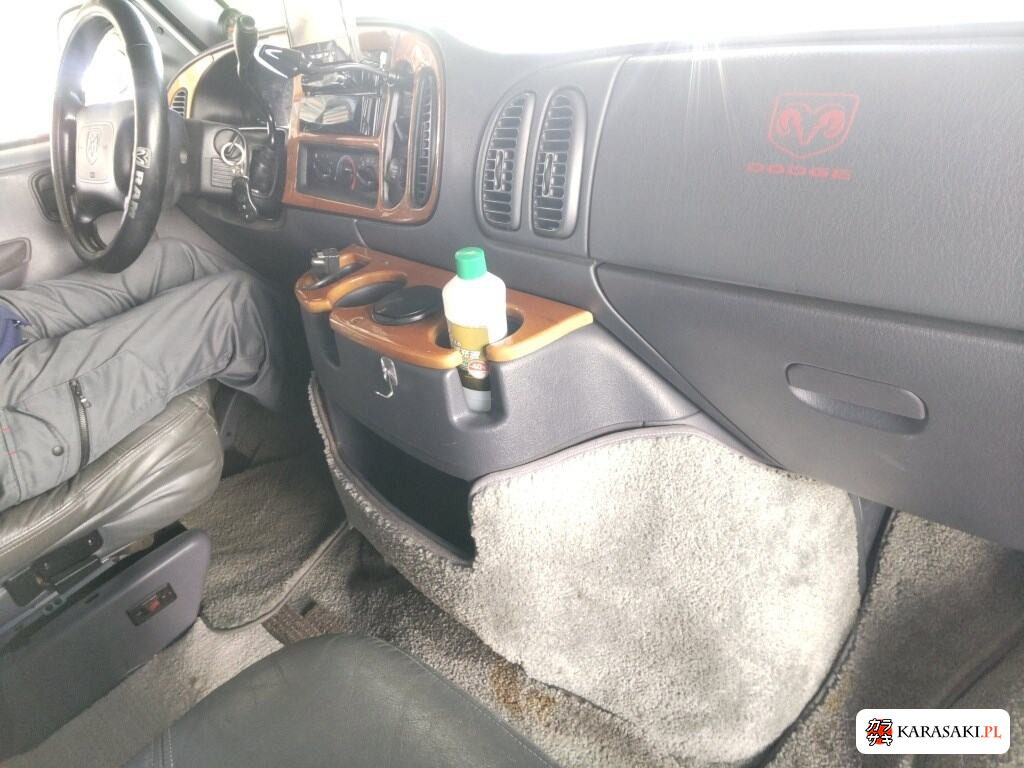 Dodge Ram 2000 з японського аукціону