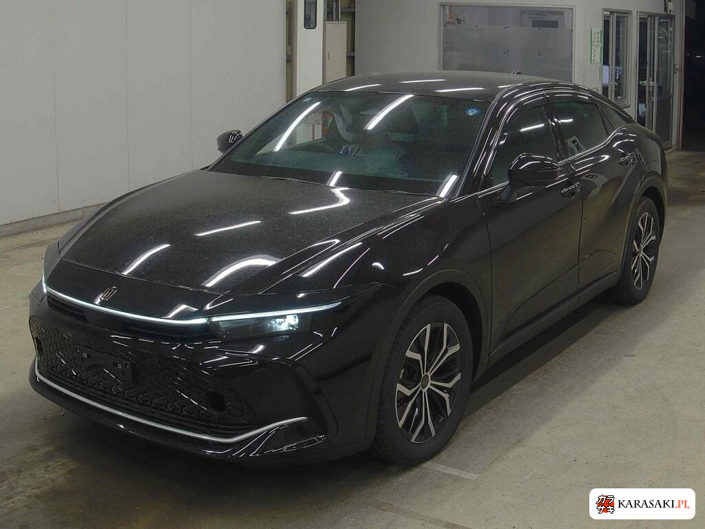 Toyota Crown Crossover 2026 z aukcji japońskiej