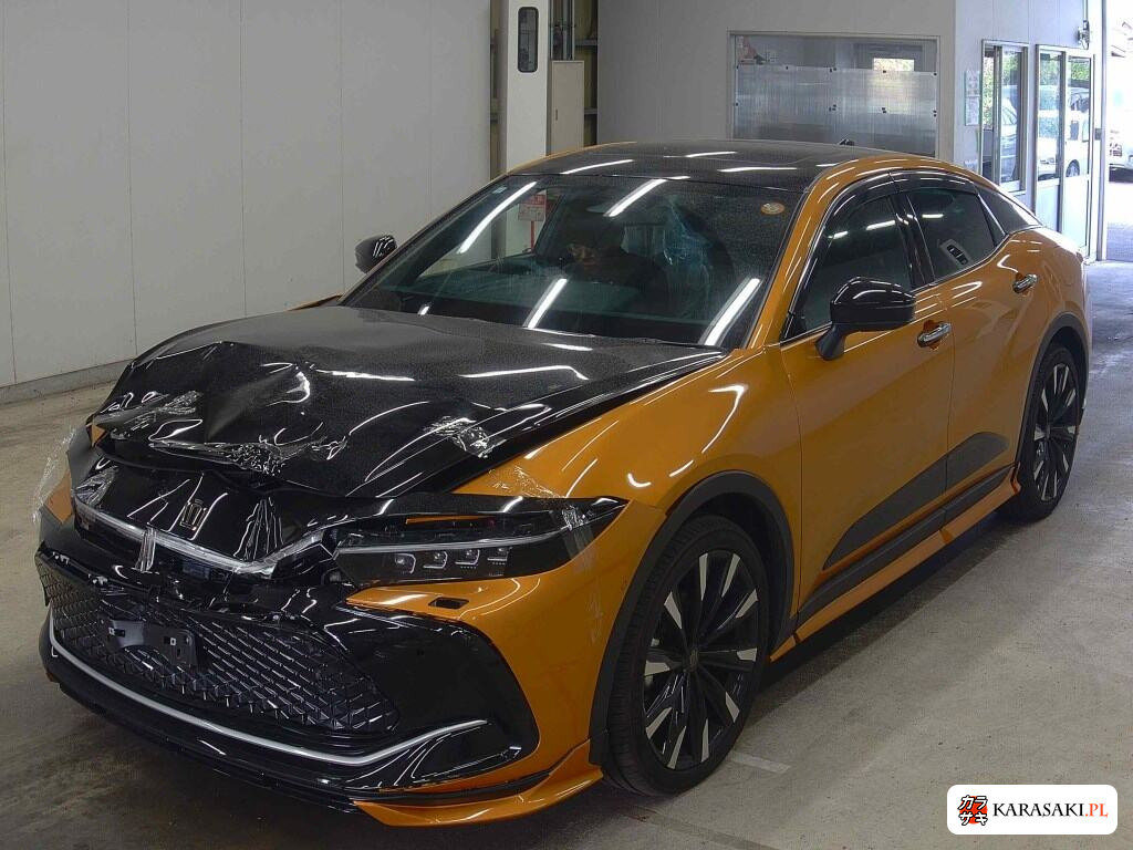 Toyota Crown Crossover 2023 z aukcji japońskiej