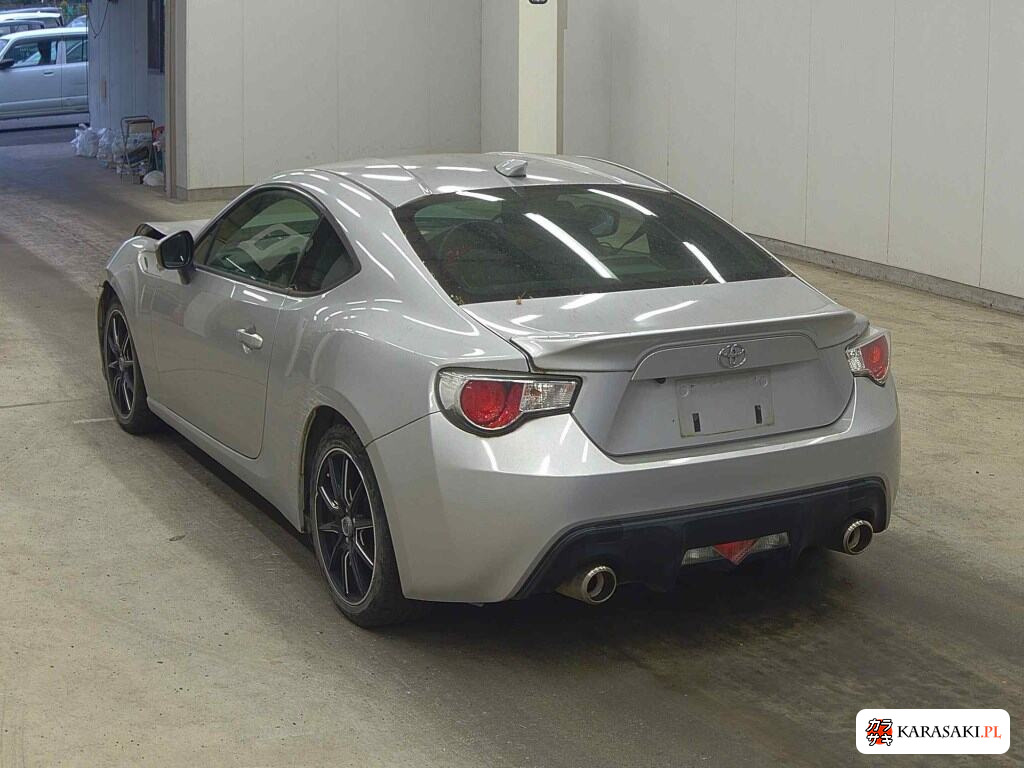Toyota 86 2012 z aukcji japońskiej