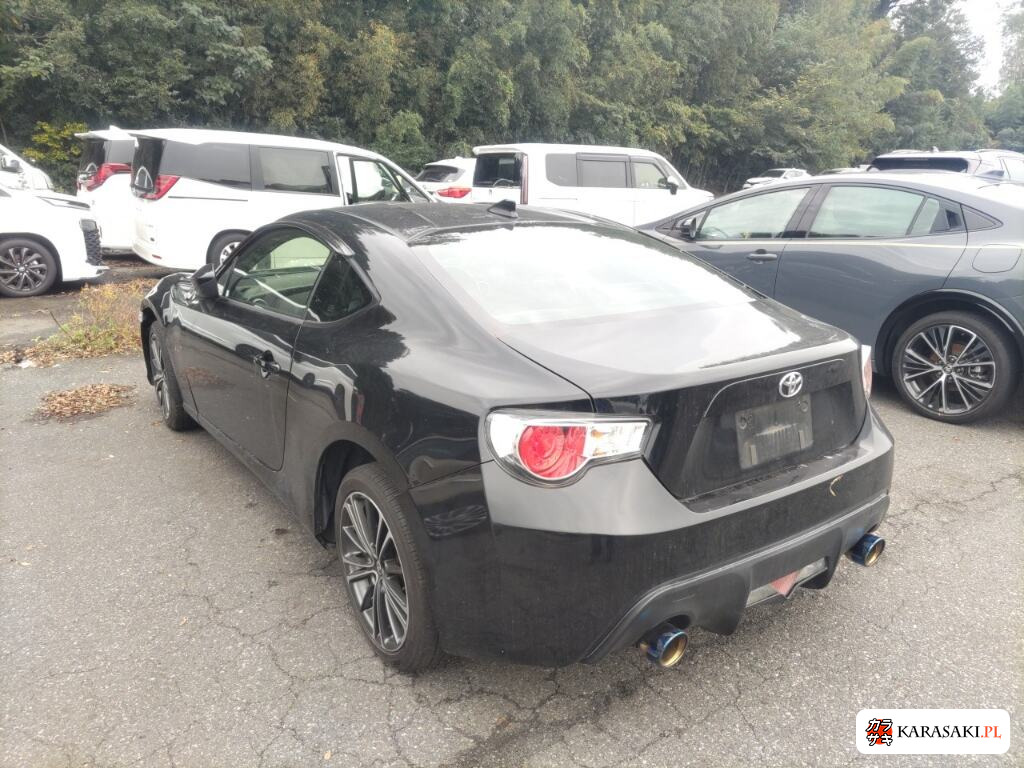 Toyota 86 2015 z aukcji japońskiej