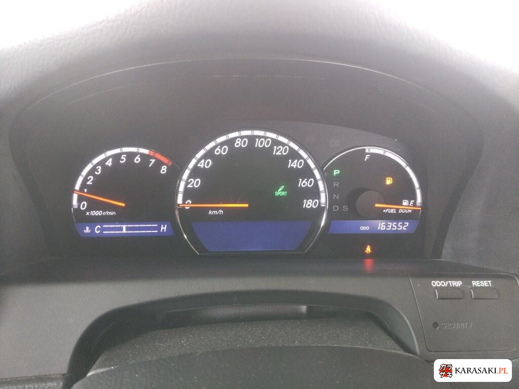 Toyota Crown 2005 z aukcji japońskiej