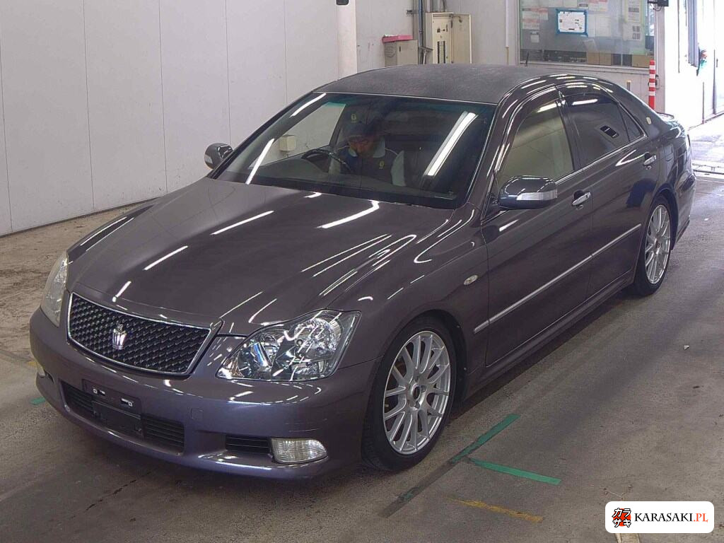Toyota Crown 2005 z aukcji japońskiej