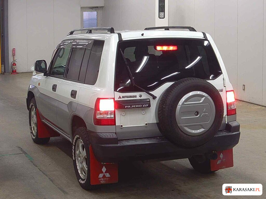 Mitsubishi Pajero Io 1999 z aukcji japońskiej