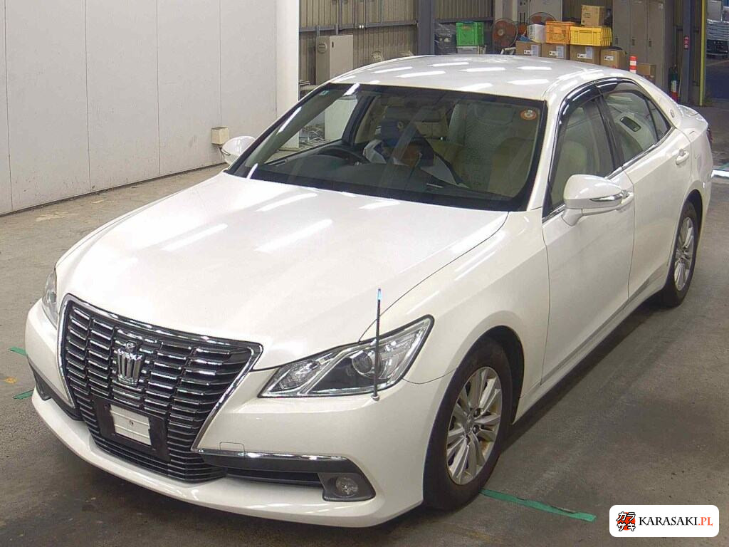 Toyota Crown 2014 z aukcji japońskiej