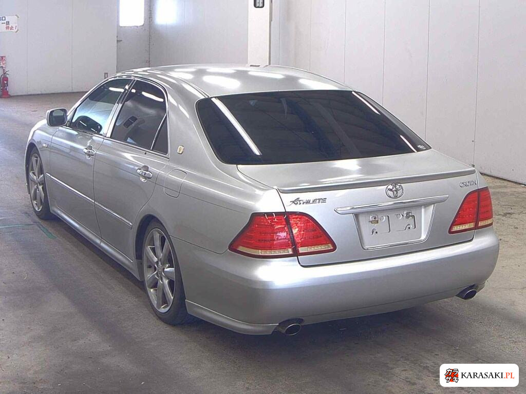 Toyota Crown 2004 z aukcji japońskiej