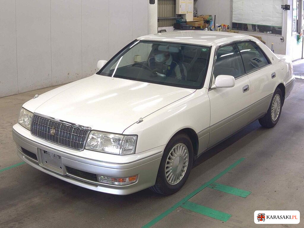 Toyota Crown 1999 z aukcji japońskiej