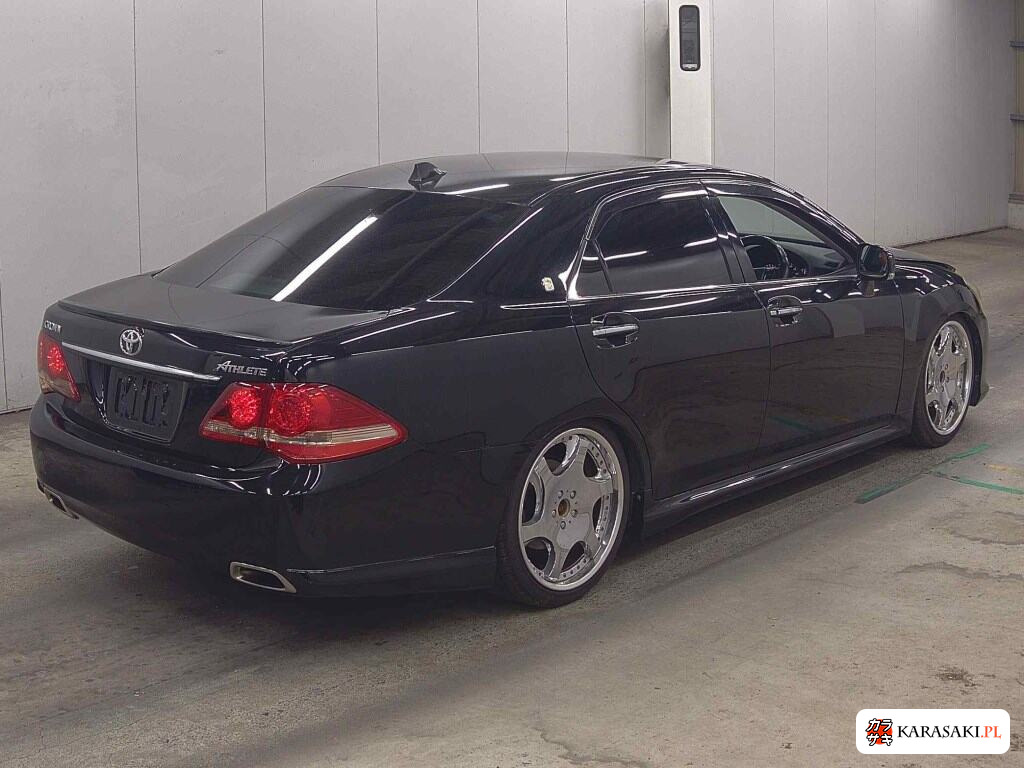 Toyota Crown 2008 z aukcji japońskiej