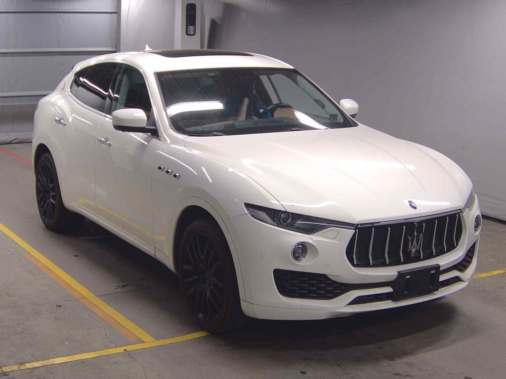 Maserati Levante 2016 z aukcji japońskiej