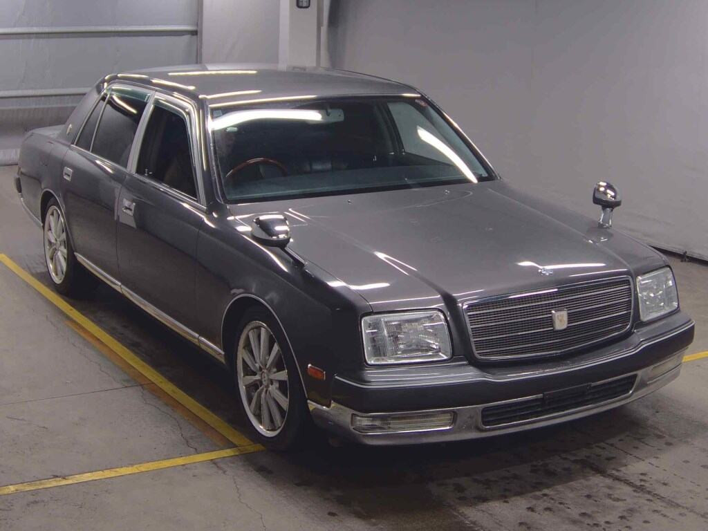 Toyota Century 2004 z aukcji japońskiej