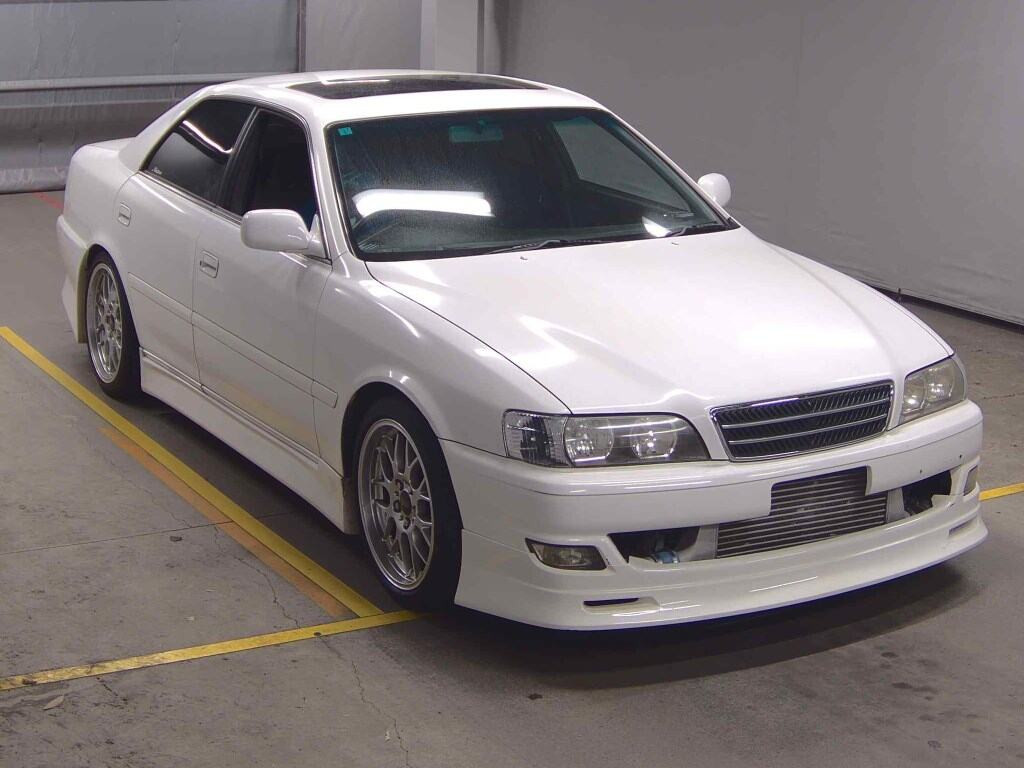 Toyota Chaser 2001 z aukcji japońskiej
