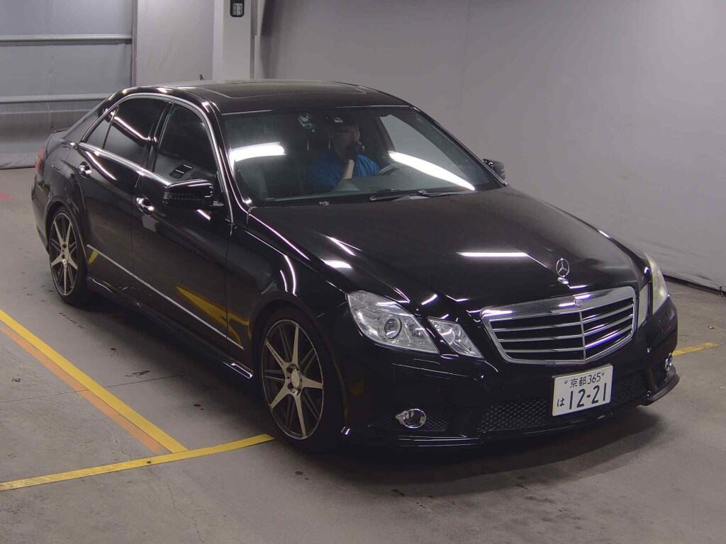 Mercedes Benz E-Class 2009 z aukcji japońskiej