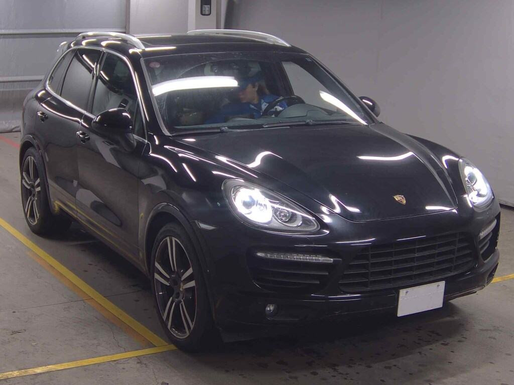Porsche Cayenne 2012 z aukcji japońskiej