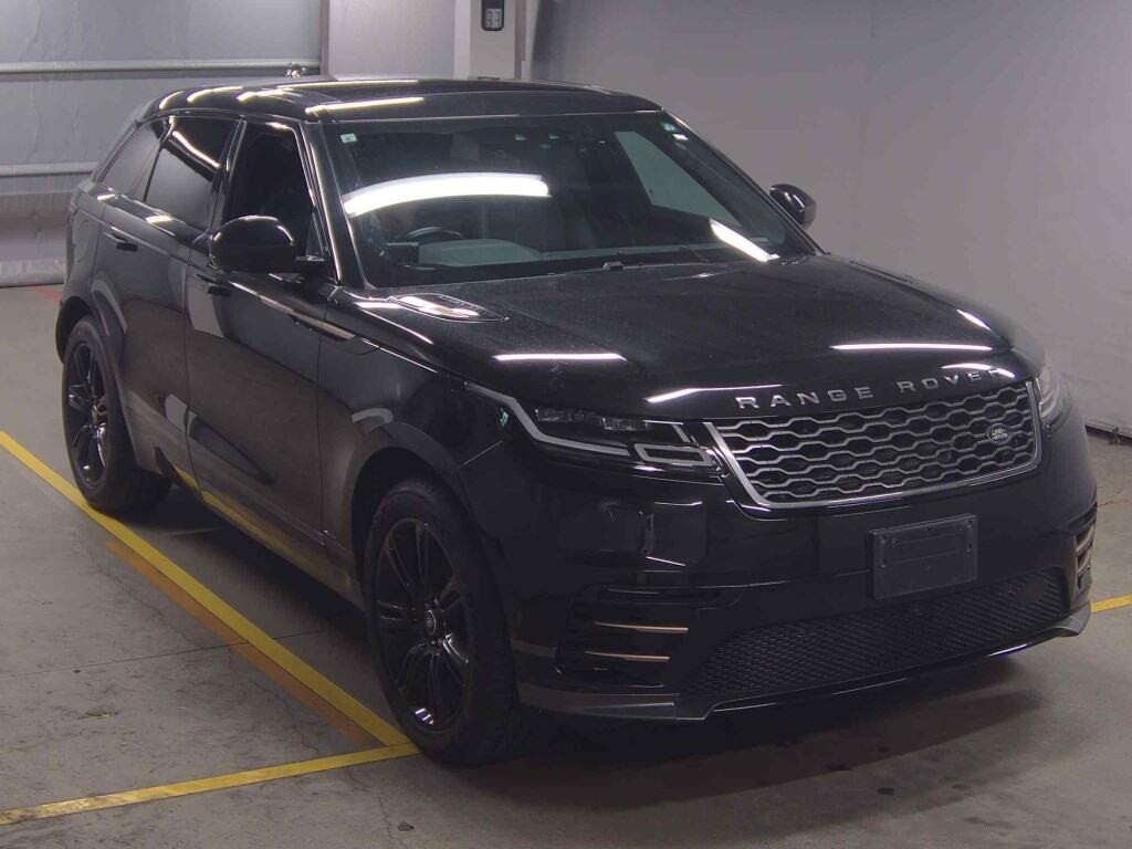 Land Rover Range Rover Velar 2019 z aukcji japońskiej