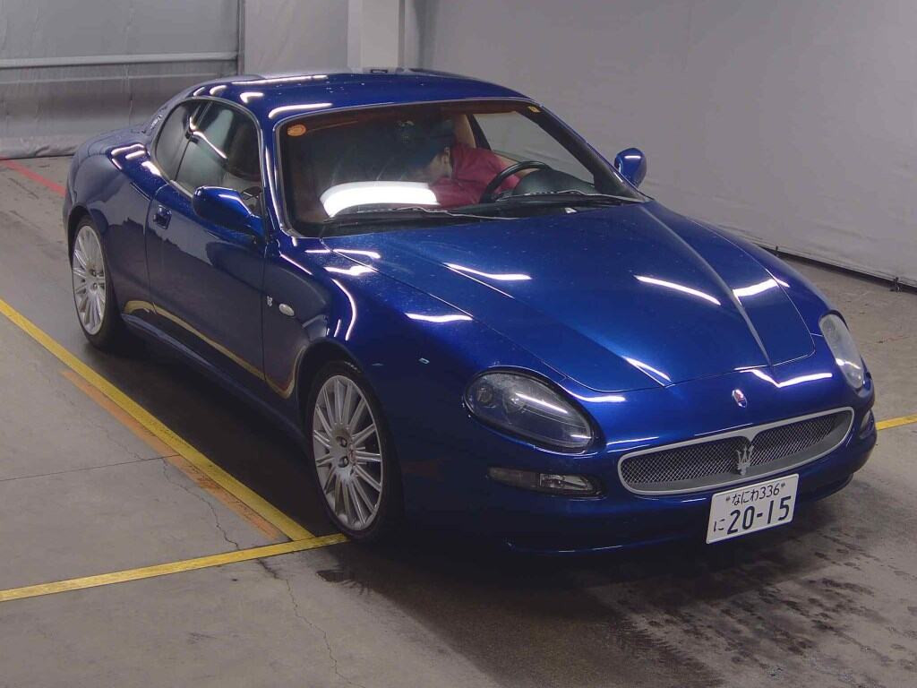 Maserati Coupe 2004 z aukcji japońskiej