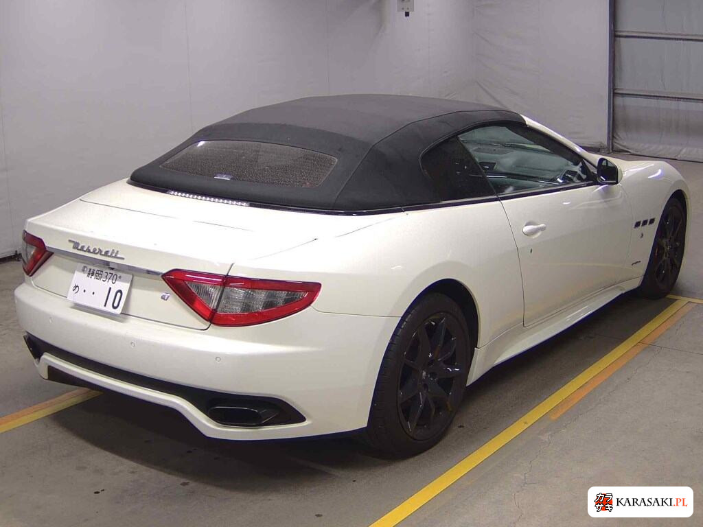 2014 Maserati Grancabrio Sports 4