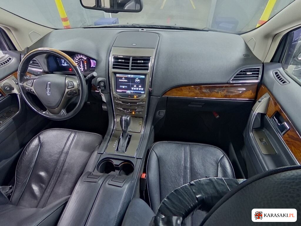 2011 Lincoln MKX 4WD Base Grade 5