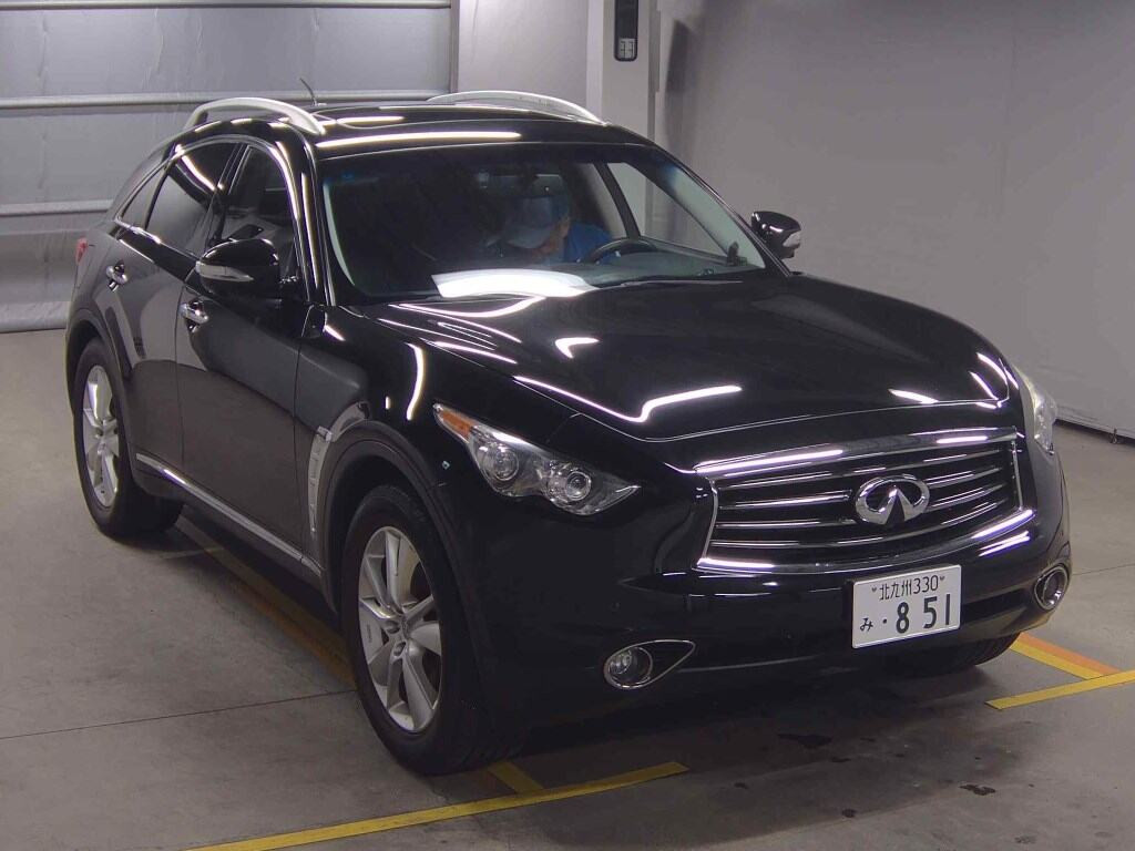 Infiniti FX37 2013 z aukcji japońskiej