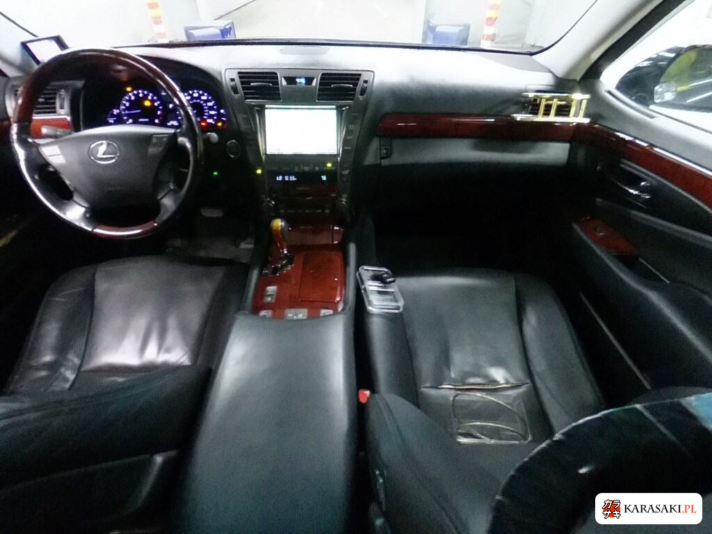 2012 Lexus (us) LS460 5