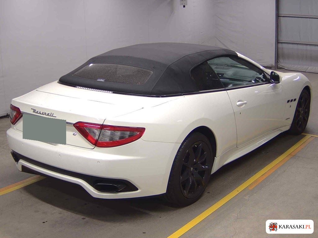 2014 Maserati Grancabrio Sports 4
