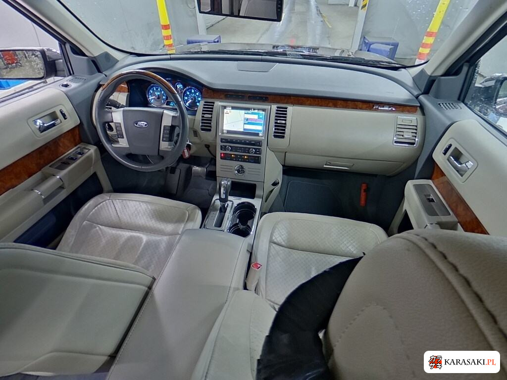 2011 Ford Flex 5