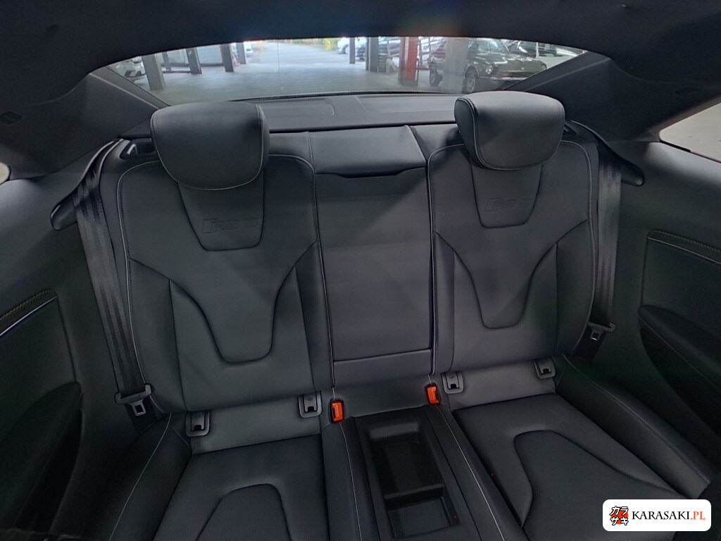 2011 Audi RS5 4WD Base Grade 6