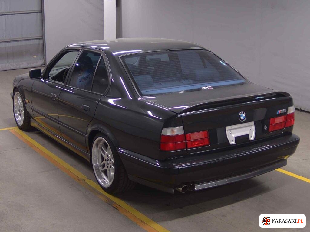 1995 BMW M5 4D 2