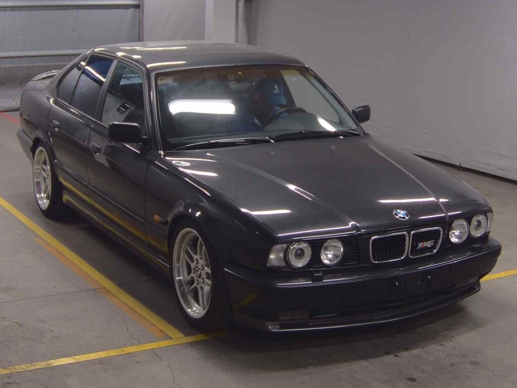 BMW M5 1995 z aukcji japońskiej