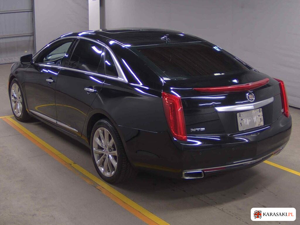 2013 Cadillac XTS Platinum 2